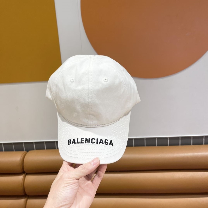 BALENCIAGA